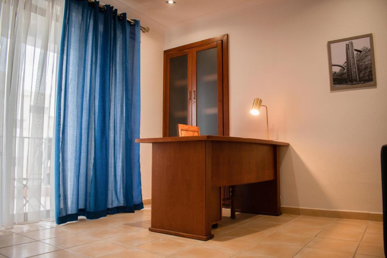 Spacious 3 Bedroom Apartment In Marsascala Marsaskala Extérieur photo