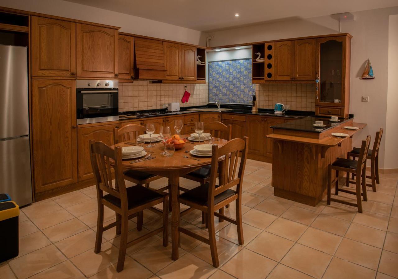 Spacious 3 Bedroom Apartment In Marsascala Marsaskala Extérieur photo